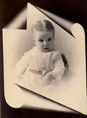 Antique Photo Memorial Cabinet Card Beautiful LITTLE GIRL By MUNROE TAUNTON MASS • $9.95