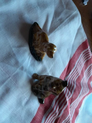 £2 • Buy Wade Whimsies Dogs Retriver &puppy