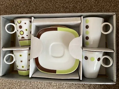 Maxwell Williams Deco Dot Cups And Saucers • £5