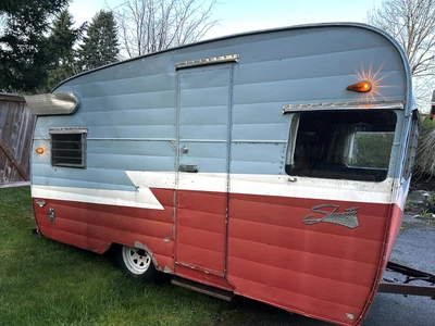 $3200 • Buy Vintage 1960 Shasta FFRV 15' Camper Travel Trailer RV Canned Ham Retro Parts?