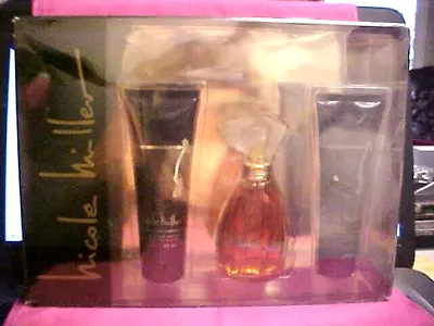 RARE Nicole Miller 3 PC Gift Set-3.4oz EDP Spray+3.0oz BODY LOTION+SHOWER GEL • $89