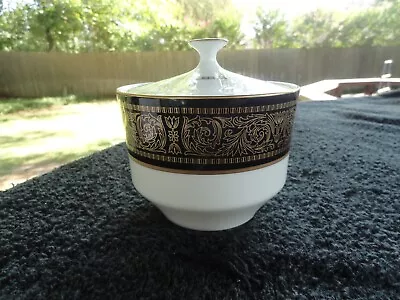 Mikasa Mount Holyoke Gold Scrolls Black Rim White Bone-China Lidded Sugar Bowl • $40