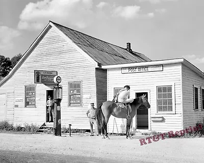 Photograph Vintage Post Office / General Store Landsaw KY. Year 1940 8x10 • $12.95