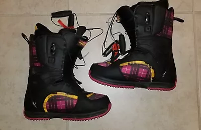 $69.99 • Buy Ladies 8 Burton Bootique Snowboard Boots Black Pink Yellow Plaid True Fit 