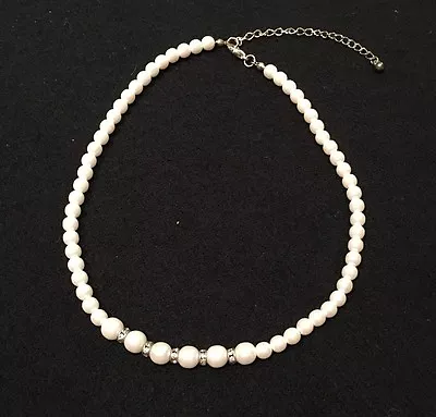 VINTAGE JEWELRY - 1980s White Faux Pearl & Crystal Haute Couture Collar Necklace • $32.99