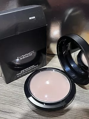 Mac Mineralize Skinfinish Natural 0.35oz/10g New In Box • $29.99