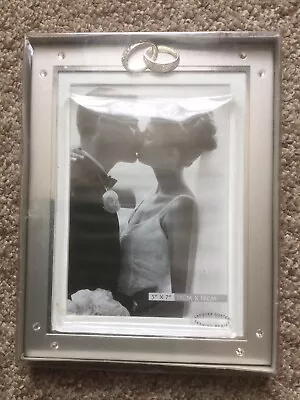 £4.30 • Buy Lacquer Coated Wedding Photo Frame - Bnib