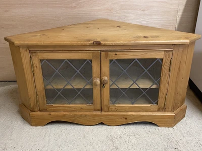£20 • Buy Farmhouse Country Style Solid Pine TV Corner Unit With Leaded Glazed Doors + Key