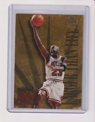 1995-96 Skybox Larger Than Life #l1 Michael Jordan - Chicago Bulls • $99.95