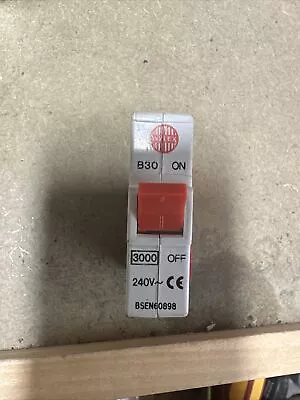 £9.99 • Buy WYLEX B30 30A PUSH PLUG IN MCB TYPE B 3000 Ka + BASE Push In Fuse