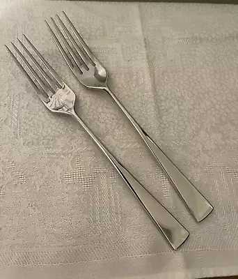 Mikasa LUCIA Stainless Glossy Flatware Silverware Set Of 2 Dinner Forks 8 In • $9.99