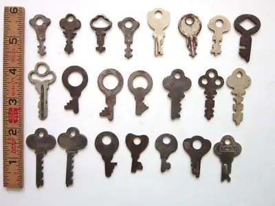 22 Antique Vintage Flat Steel Key Lot Baggage Luggage Chest Steamer Trunk Lock • $24.97