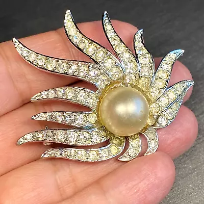 Vintage Mermaid-Core Asymmetric Spray Brooch Pearl Crystal 1950s Rhodium Plt 2.5 • $65