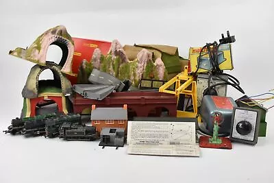 Hornby Trains & Scenery Rocks Bridge Signal Box Motors And More • £39.99