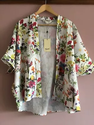 £22 • Buy Yumi Floral Kimono New With Tags Size S/m