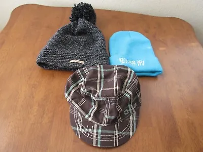 Bundle Of Women Winter Hats(Columbia Women's Pom Pom O'Neill Cap/Bad HairBeanie • $25