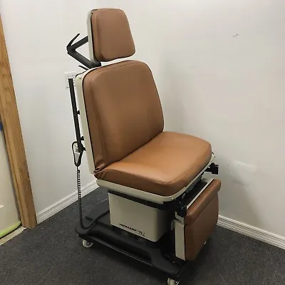 $3500 • Buy Midmark 75L Power Procedure Chair New Upholstery In Any Color  Hand Control