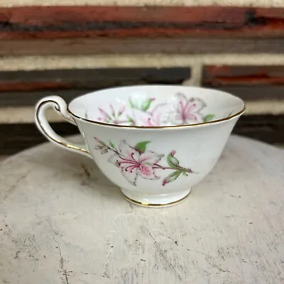 Vintage Royal Chelsea English Bone China Tea Cup Pink White Lillies Floral White • $18.99
