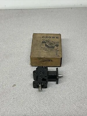 NEW Crown 132806 Right Angle Mitre Gear￼ Unit 1:1 3/8” Keyed Shaft • $128