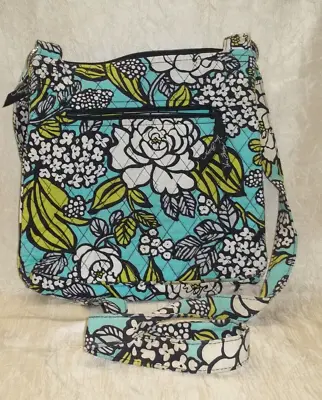 Vera Bradley Hipster Crossbody Island Blooms Retired Pattern From 2012 • $13.50