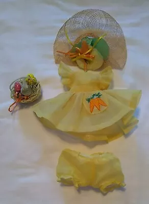 Vintage Muffy Vanderbear Hoppy Easter Fantasy Dress Clothes Accessory Basket Lot • $9.99