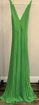 Milly Oria Pleated Dress In Kelly Green - Size 6 • $139.93