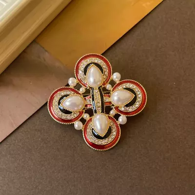 Vintage Pearl Enamel Brooch For Women Elegant Badges Brooches Pins Jewelry Gift • $3.59