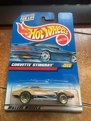 1999 Hot Wheels Corvette Stingray #1056 • $2.50