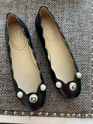 $700 • Buy Gucci Shoes Flat Size 35 Black