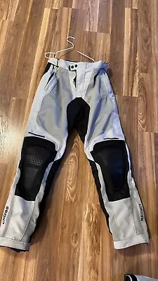 SEDICI Alexi 2 Mesh Motorcycle Pants Mens Size L Silver/Black Plus Knee Armour • $145