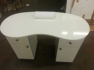  Manicure Technicians Table Station Nail Bar Working Station Manicure Desk • £350