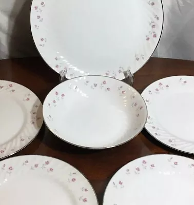 6 Pc Vintage Fine China Dinnerware Set Japan 4 Plates 1 Platter 1 Bowl ❤️ • $56.50