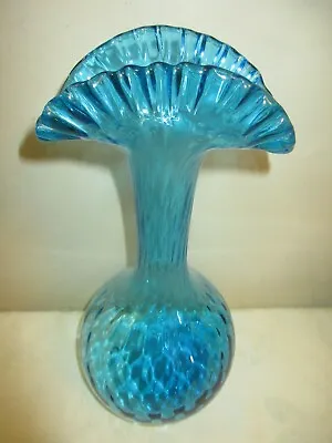Vintage 13  Hand Blown Turquoise Blue Art Glass Fan Vase Twisted Body Crimped • $19.95