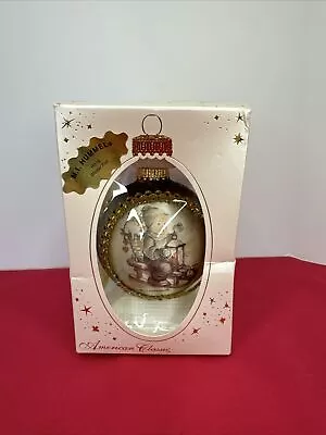 M J Hummel Glass Collectibles Winter Fun Christmas Ornament H316 1998 USA • $13.97