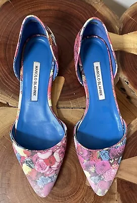 MANOLO BLAHNIK Floral Flats 38~7~EXCELLENT CONDITION~NICE • $149