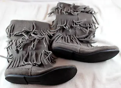 Minnetonka 1631T Calf High 3 Layer Fringe Boot Women's 11 Suede Leather Moccasin • $34.99