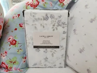 Nwt Laura Ashley Shabby Chic Standard Size Floral Pillowcase Pair • $12.99