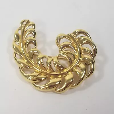 Monet Brooch Vtg Leaf Gold Tone Jewelry Pin 2  Brushed Signed • $13.99