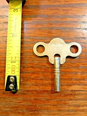 Vintage Clock Key #4 / 3.25mm  (Key Lot K1546) • $8.99