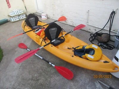 £200 • Buy  Double Sit On Kayak Plus 3 Paddles, Seats And  3 Jackets Kailua Tahe Marina