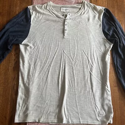 Modern Amusement Henley Long Sleeve Shirt • $18