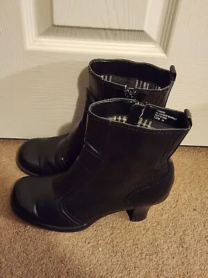 Mudd Black Yowsers Y2K Chunky Heeled Boots Women’s Size 10M • $39.99