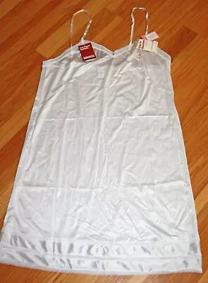 Vintage 100% Nylon Slip Montgomery Ward Size 44 Full Figure New W Tags NOS • $49