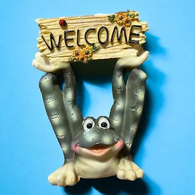 Frog Yard Decor Resin Garden Lawn Ornament Welcome Sign Statue Figurine • $12