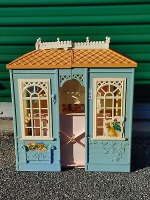 Vintage 1998 Barbie Fold Out Doll Dream House Family Cottage Mattel Mexico READ • $29