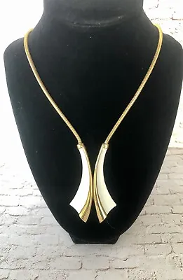 Vintage Crown Trifari Modernist Enamel Necklace White & Gold Tone • $64