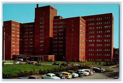 Veteran's Administration Hospital Building Iowa City Iowa IA Vintage Postcard • $19.95