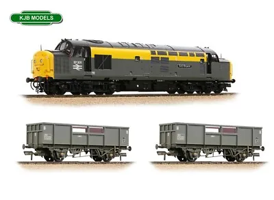 OO Bachmann 30-3709 Class 37 201 (35-308) + 2x 38-086B Limpet Wagons RRP £315.85 • $474.19