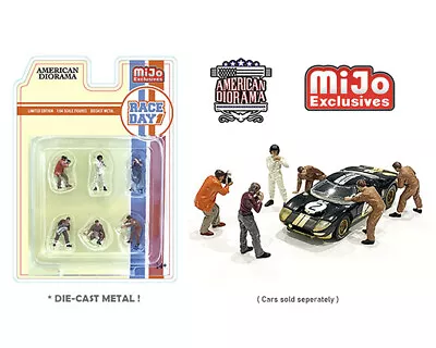 American Diorama 1:64 RACE DAY 1 Die Cast Figures • $21.99