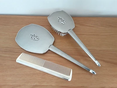 £10 • Buy Vintage Silver Plated Dressing Table Vanity Set Hairbrush Mirror Comb